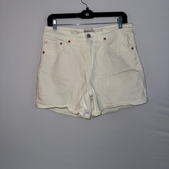 Abercrombie & Fitch High Waist Cream Shorts - Size 10 - Picture 1 of 7